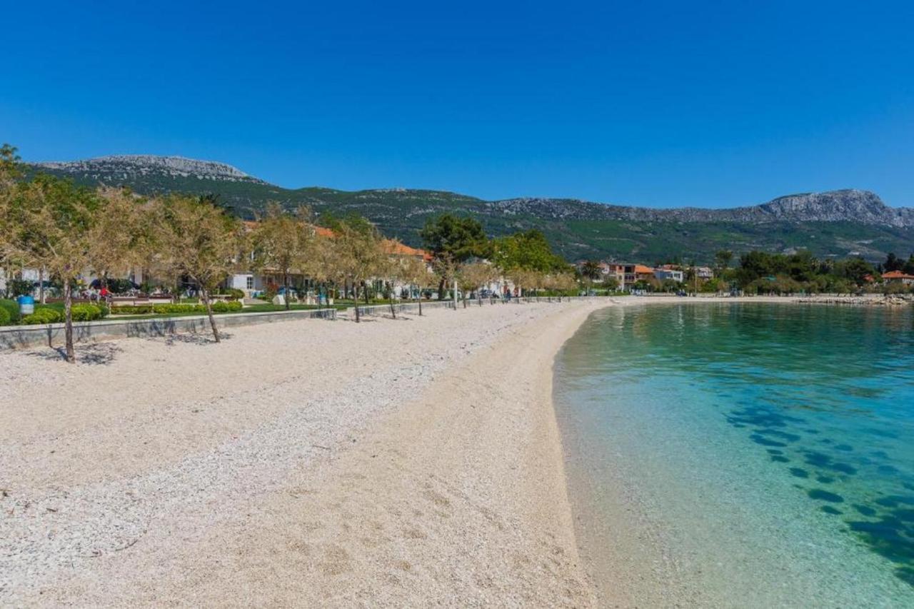 Vista Apartment-Split Airport คาชเตลา ภายนอก รูปภาพ