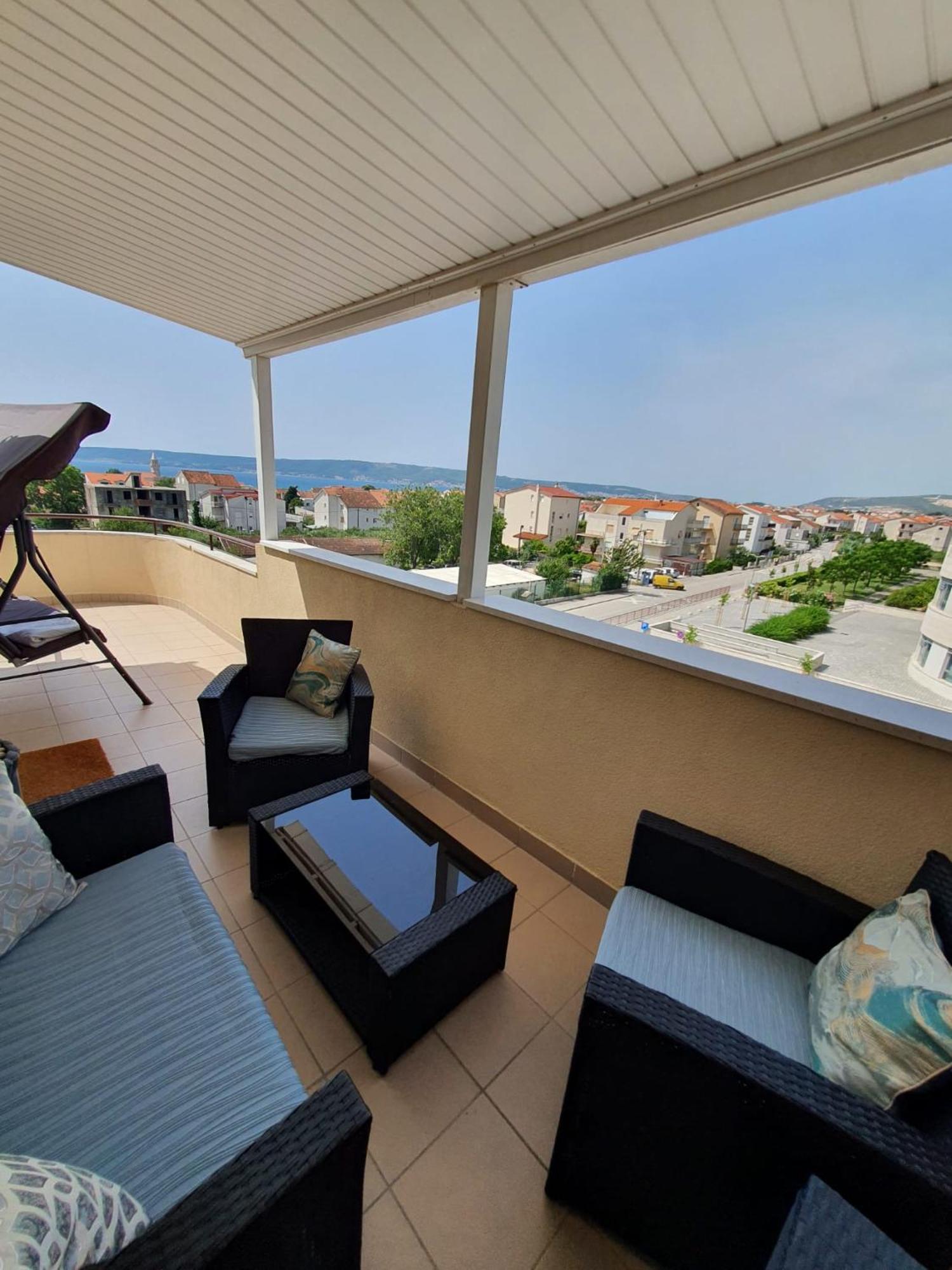 Vista Apartment-Split Airport คาชเตลา ภายนอก รูปภาพ