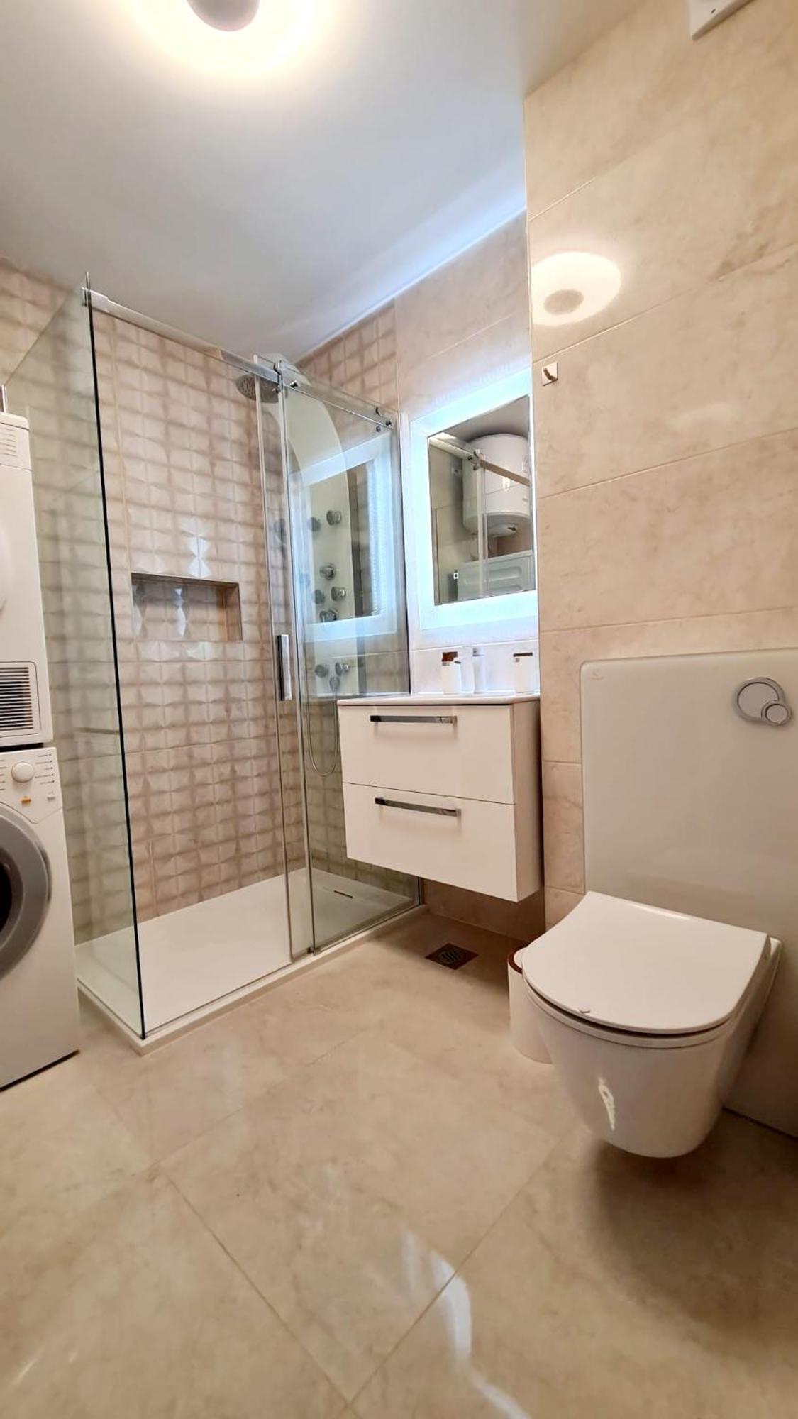 Vista Apartment-Split Airport คาชเตลา ภายนอก รูปภาพ